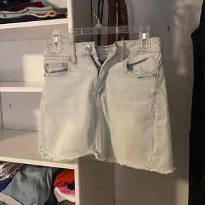 Light wash denim mini skirt from American Eagle, size 4